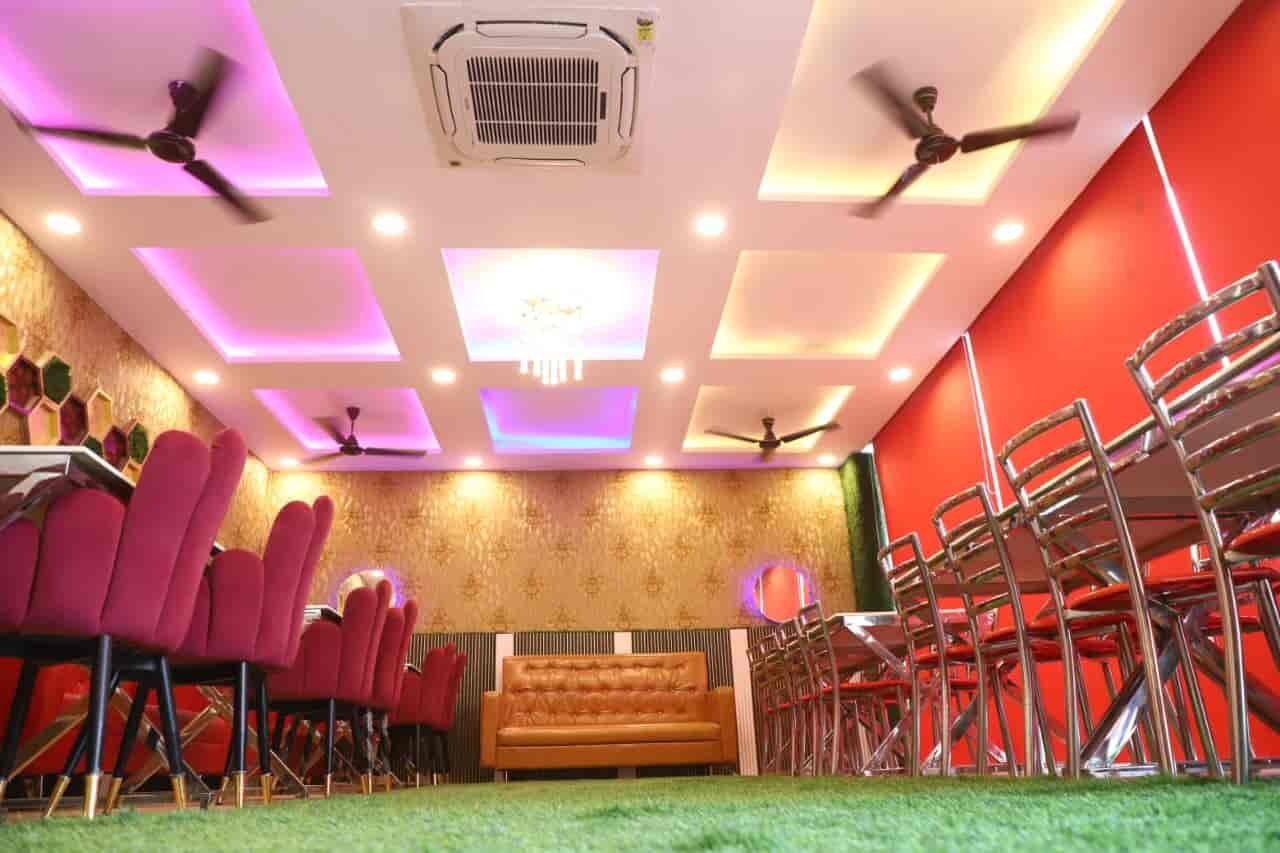 Myra Restaurant Ambience Photo 3